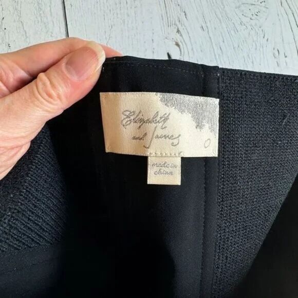 Elizabeth & James - Black high waisted skirt - Picture 5 of 6